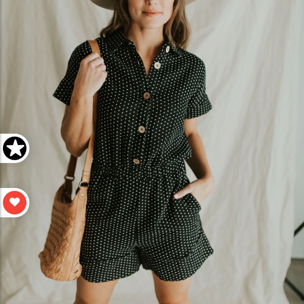 Henly Layla Dotted Jumpshort in Black size Small